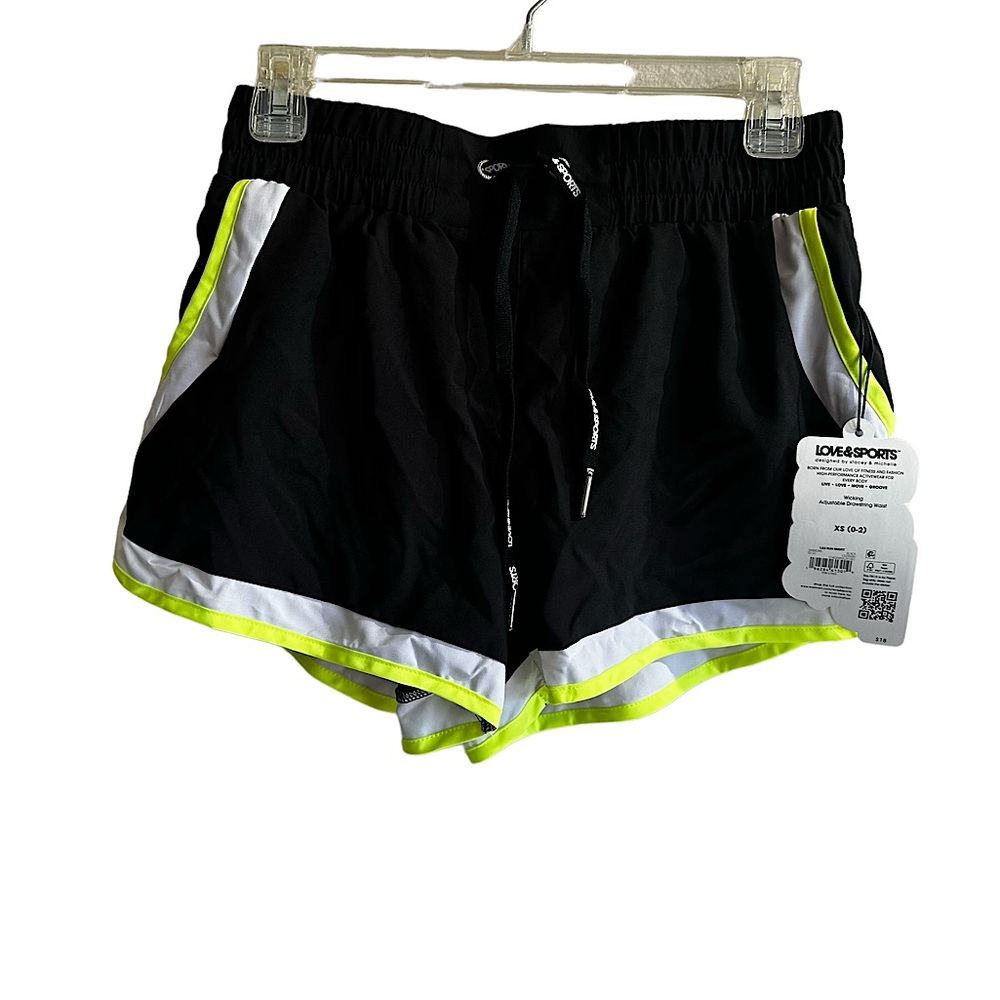 LOVE & SPORTS WOMANS RUNNING SHORTS SIZE M (16-18)